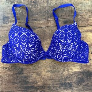 Victoria's Secret Vibrant Blue Lace Lined Demi Bra